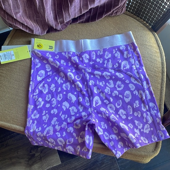 All In Motion High Rise Sculpt Bike Shorts - Picture 2 of 5